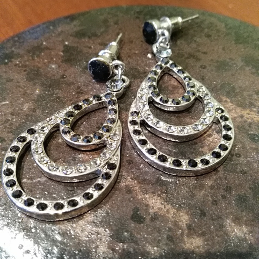 Vintage gunmetal crystal earrings